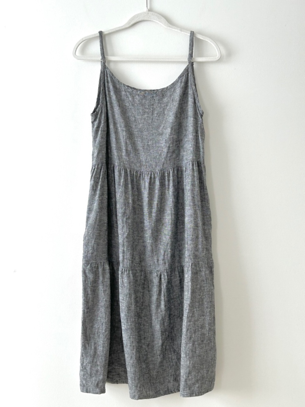 Gray Sleeveless Tiered Midi Dress - Unbranded
